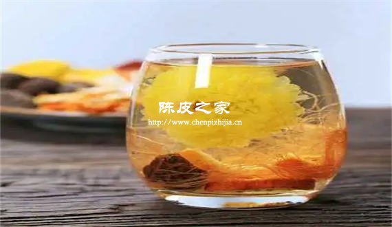 玉米须陈皮蜂蜜能一起泡水喝吗